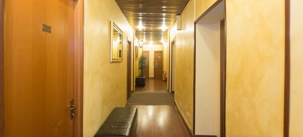 Hotel Azzurra Roma Ngoại thất bức ảnh